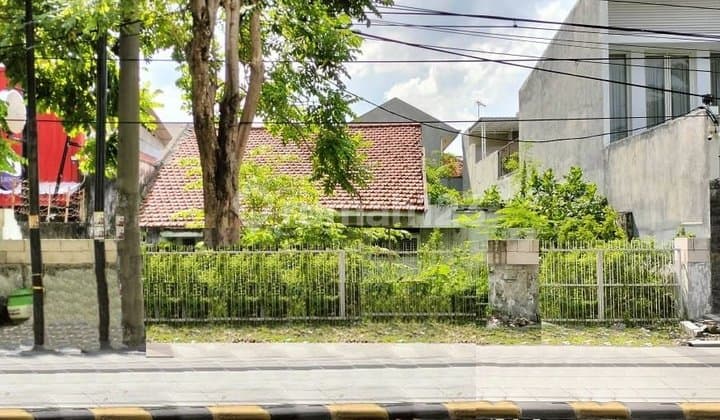 Dijual Murah Rumah Hitung Tanah di Raya Gayungsari Surabaya