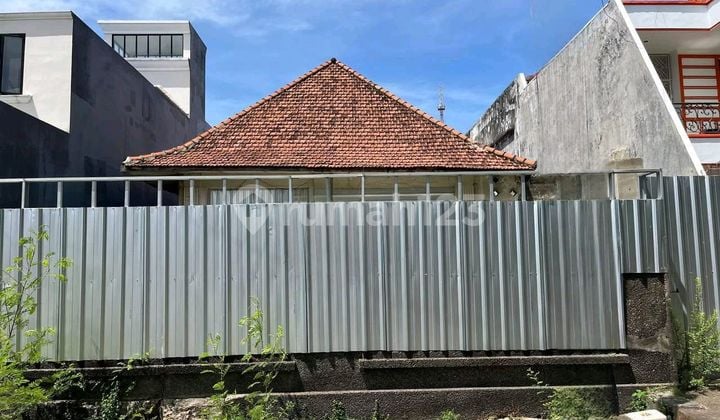 For Sale Land Calculation House on Kemuning Street Surabaya For Sale Land Calculation House on Kemuning Street Surabaya