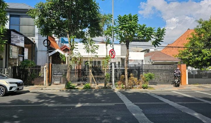 Dijual Rumah Ex Kantor di Jl Raya Diponegoro Surabaya Pusat
