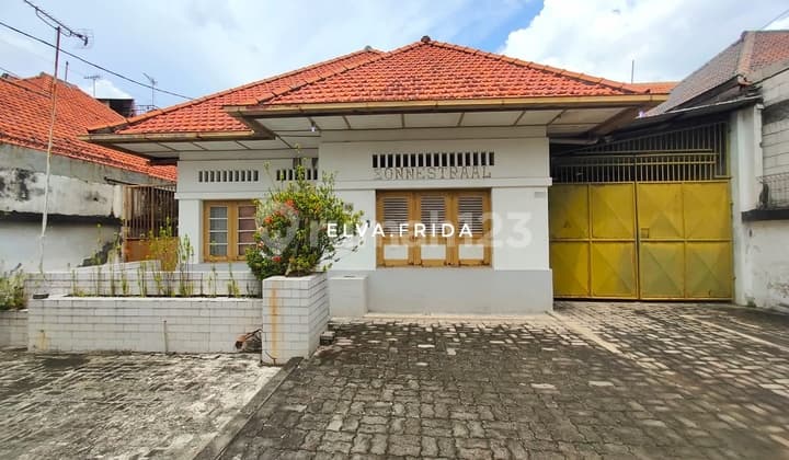 Dijual Murah Rumah Belanda di Jl Blambangan Surabaya Pusat