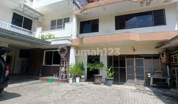 Dijual Bangunan Komersial di Jl Kusuma Bangsa Surabaya Pusat