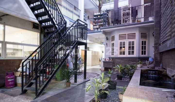 Dijual Murah Rumah di Jl Trunojoyo Surabaya Pusat