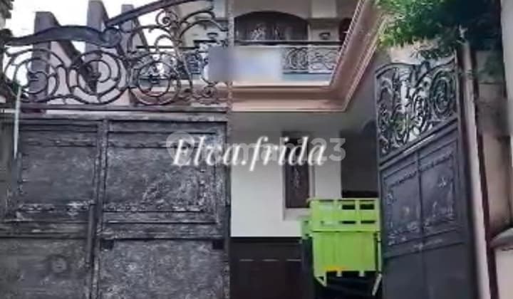 For Sale Luxury House on Imam Bonjol Street Surabaya Center