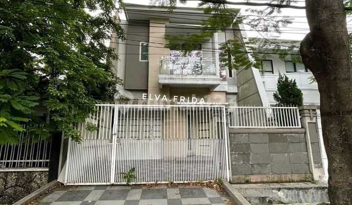 Dijual Rumah Baru Pusat Kota Jl Imam Bonjol Surabaya Dijual Rumah Baru Pusat Kota Jl Imam Bonjol Surabaya