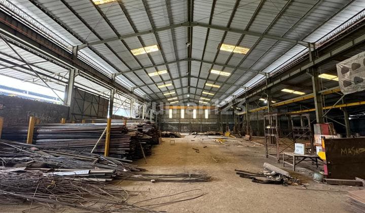 Disewakan Gudang Dalam Kawasan Kavling Dpr, Cipondoh