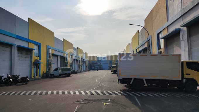 Gudang Siap Pakai Green Sedayu Bizpark Daan Mogot Jakarta Barat