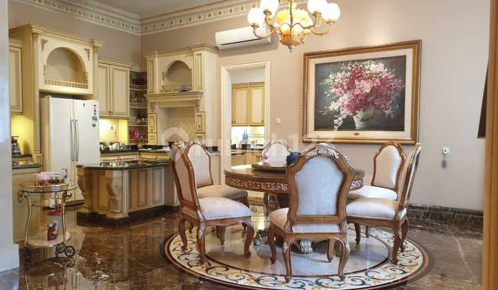 Dijual Rumah Mewah di Komplek Perumahan Taman Resort Mediterania Pik Jakarta Utara