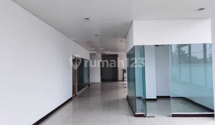 Disewakan Ruko Hadap Jalan Utama di Samping Mall Tangerang City