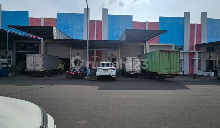 FOR SALE Gudang Gandeng Bizpark Cakung DIJUAL RUGI! Rare Unit