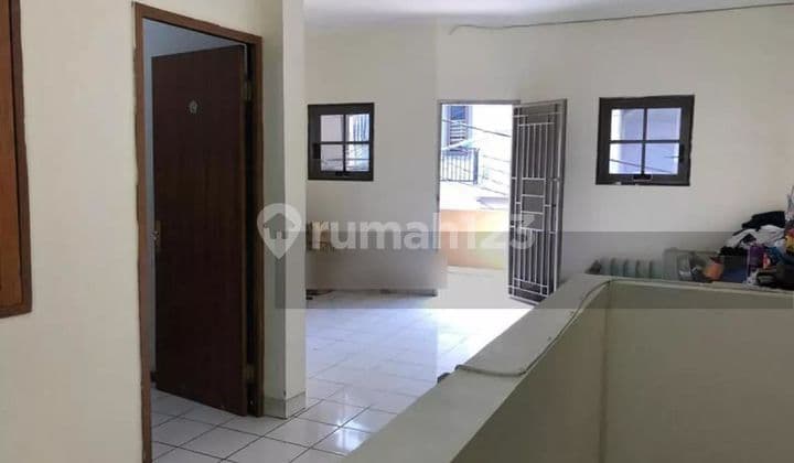 For Sale House in Tanjung Duren Selatan, West Jakarta