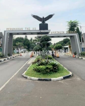 Rumah di Jatiwaringin Permai Perumahan Tni Au