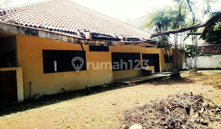 Rumah Tua Daerah Elite Tengah Kota Bogor