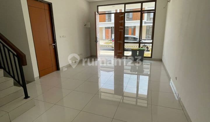 Di jual Rumah Academia pavilion selangkah ke Universitas ESA UNGGUL Berintegrasi dengan pusat perbelanjaan mall Ciputra sangat strategis