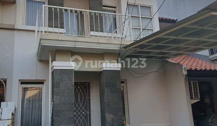 DI JUAL RUMAH TAMAN PARAHIYANGAN SIAP HUNI TERAWAT LIPPO KARAWACI