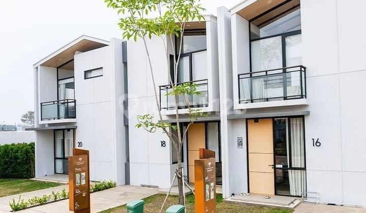 For Rent: 2-Story Luxury House Semi-Furnished in Strategic Business Area Lippo Karawaci Tangerang