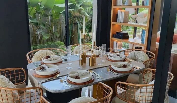 Brava Himalaya Siap Huni Rumah Mewah 2 Lantai Sangat Nyaman Premium Terletak pada Lingkungan Terbaik Sangat Strategis Lippo Central Karawaci Tangerang