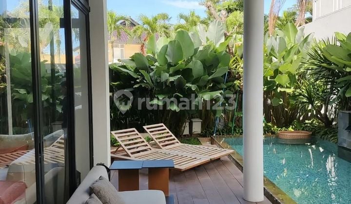 Brava Himalaya Siap Huni Rumah Mewah 2 Lantai Sangat Nyaman Premium Terletak pada Lingkungan Terbaik Sangat Strategis Lippo Central Karawaci Tangerang
