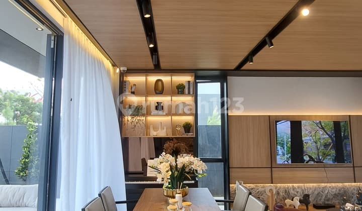 Dijual Rumah 2 Lantai Premiumstar Sangat Mewah Hanya 5 Menit Menuju Gading Serpong