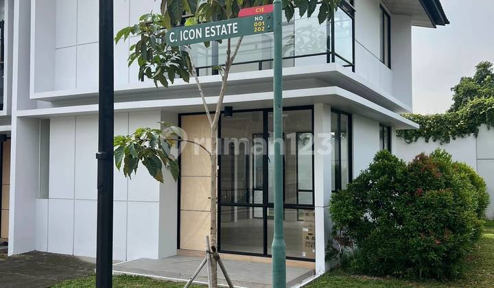 Dijual Rumah Mewah 2 Lantai Hook Siap Huni Free Ppn 50% Lokasi Sangat Strategis Hanya 1 Menit Dari Exit Toll Lippo Karawaci