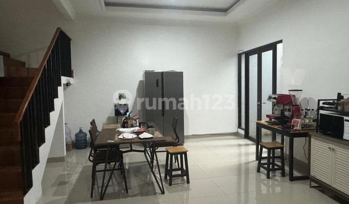 Rumah Baru Luas 2 Lantai Murah Dekat Tol Jati Asih