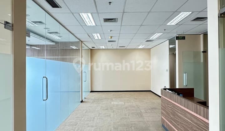 Sewa Office Apl Tower Central Park Tanjung Duren Jakarta Barat