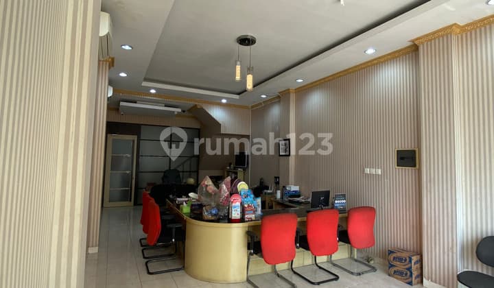 Rukan Gading Batavia lantai 1 Only , Kelapa Gading