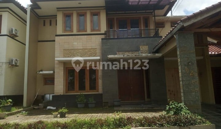 Rumah Tinggal 2 Lantai HGB di Perum Jogja Regency Rumah Tinggal 2 Lantai HGB di Perum Jogja Regency