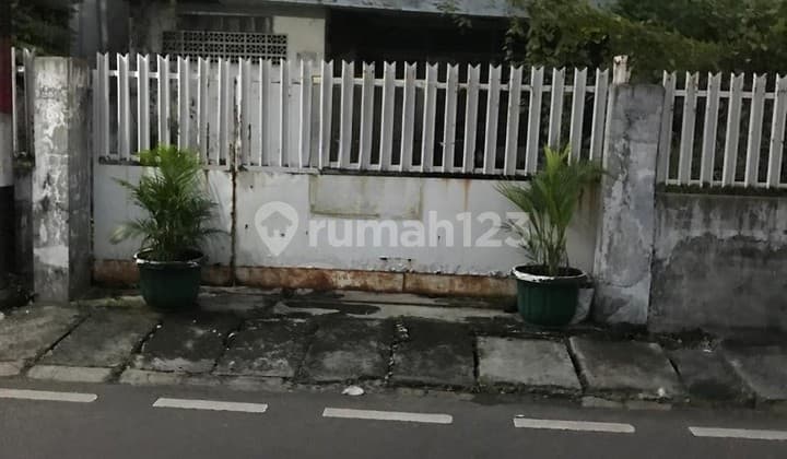 Rumah Tua 141 m2 di Pasar Baru, Jakarta Pusat - Hitung Tanah