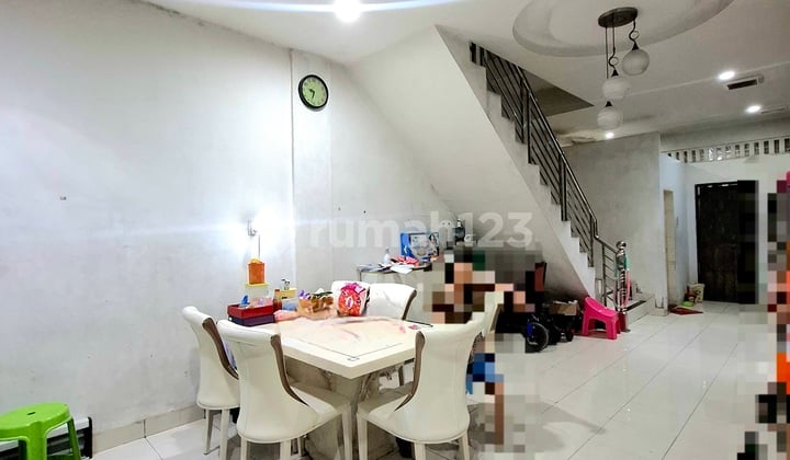 Dijual Rumah Jl.mandala By Pass Dekat Jalan Aksara