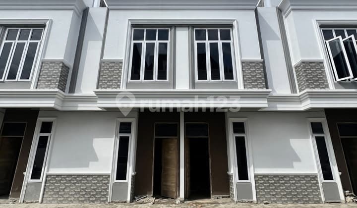 Dijual Rumah SHM di Komplek Sekip Luxe, Jl. Setia Baru, Sei Agul, Medan Barat, Kota Medan, Sumatera Utara, Indonesia, 20117, Medan Baru