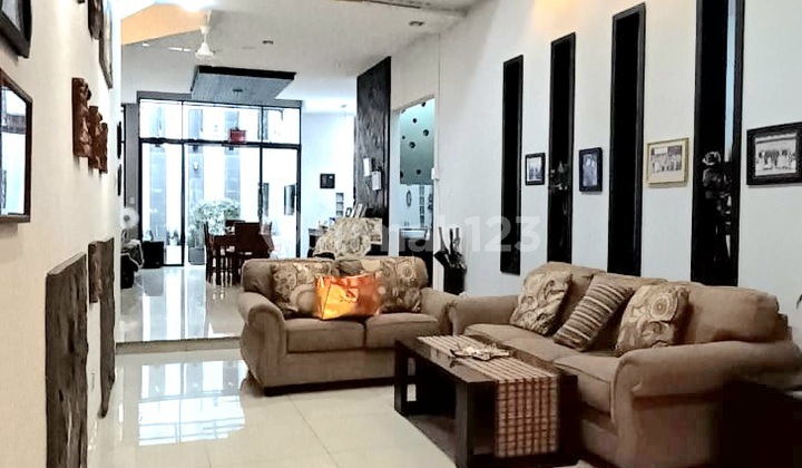 Dijual Villa Cemara Asri Lebar 10