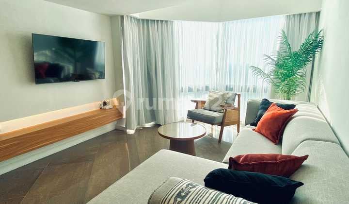 Condominium Taman Anggrek Siap Huni, Renovasi Sangat Bagus dan Nyaman.