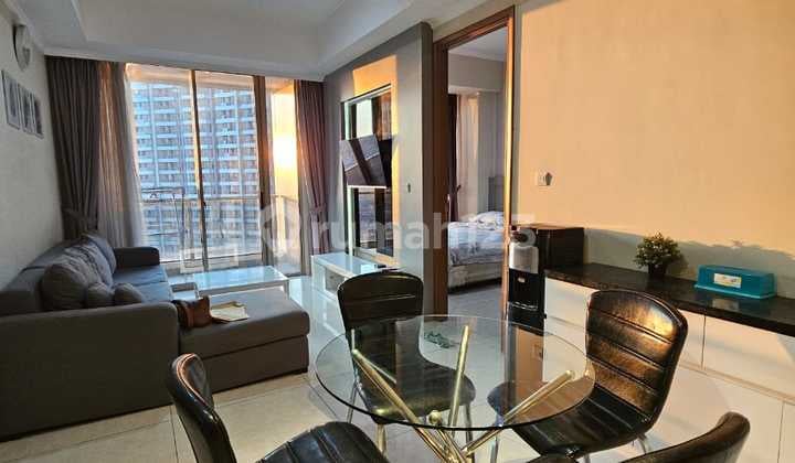 Disewakan Taman Anggrek Residence, 2 Br Rapih dan Bagus