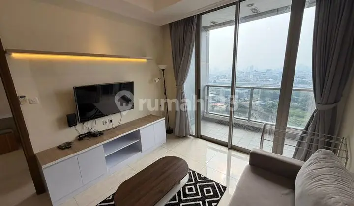 Modern and Cozy 2-Bedroom Unit at Taman Anggrek Residence