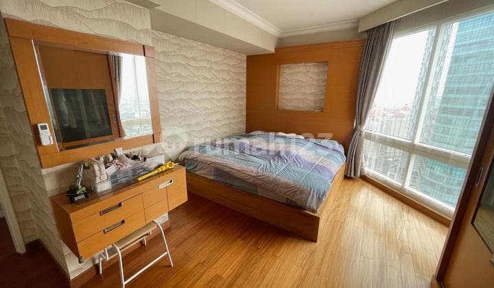 For Sale: 2 Bedroom Apartment at Taman Anggrek Condominium