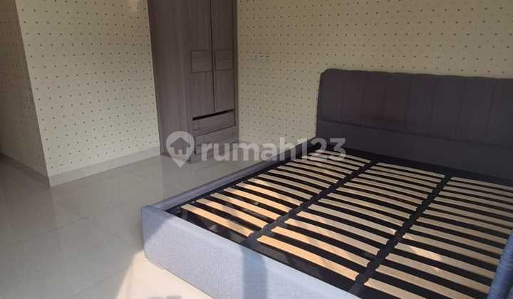 For Sale: 2 Bedroom Renovated Neatly, Ready to Move In at Taman Anggrek Condominium