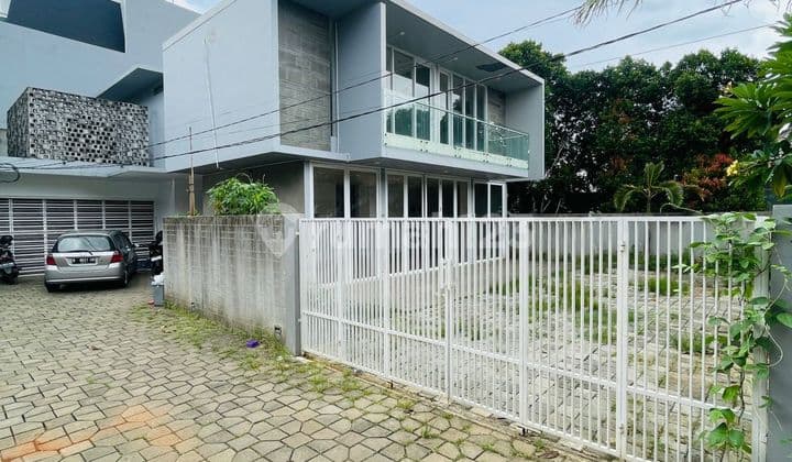 Rumah Sewa For rent bisa buat kantor di Ampera Pejaten
