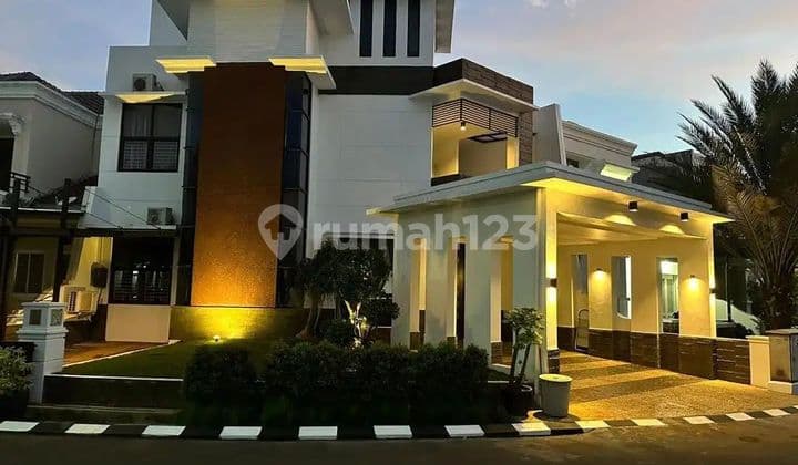 For Rent Rumah sewa di Jakarta Barat di Pangumben Mewah