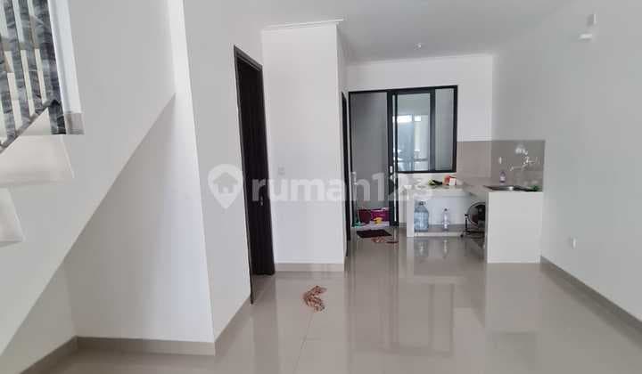 Disewakan Murah Rumah Pik Milenial 4,5X12,5 2Br Kosongan