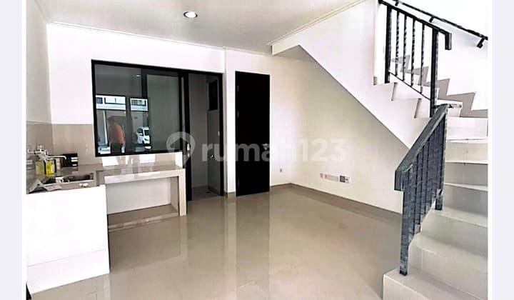 Disewa Murah Banget Rumah Pik Millenial 4,5X10 2Br Kosongan