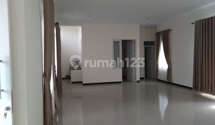For Rent House in Taman Kopo Indah (TKI) 1 - Greenville