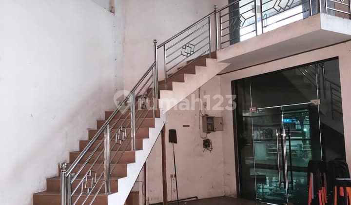 Ruang Usaha Plong Dekat Tol dan Bandara Ylt