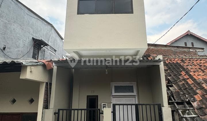 Nice House in Kampung Utri, Dr Cipto Mangunkusomo