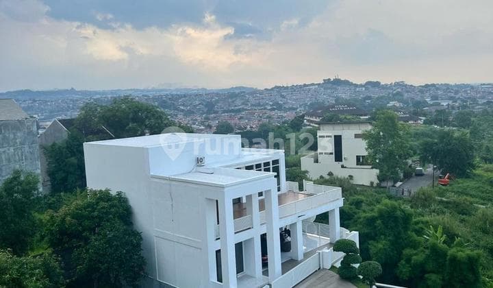 Rumah Mewah Gajahmungkur View City Lu153