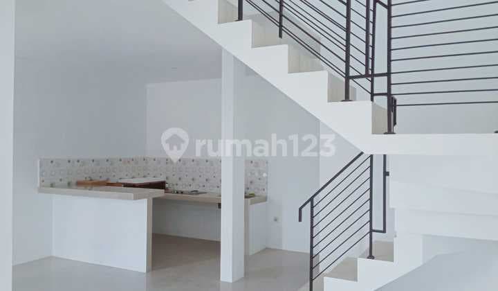 Luxury House Cheapest Price in East Bandung