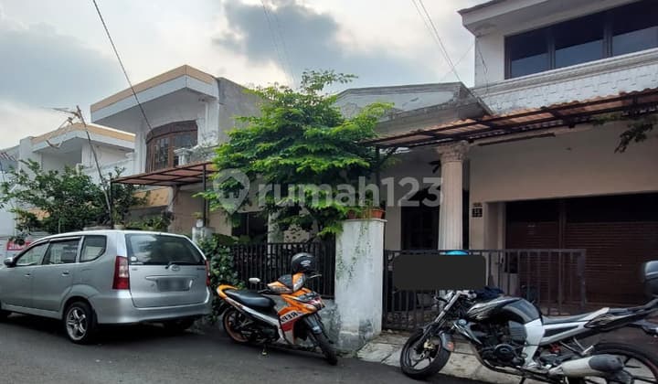 Rumah Strategis Luas Jl Lebar Tebet Jakarta Selatan Tol Stasiun