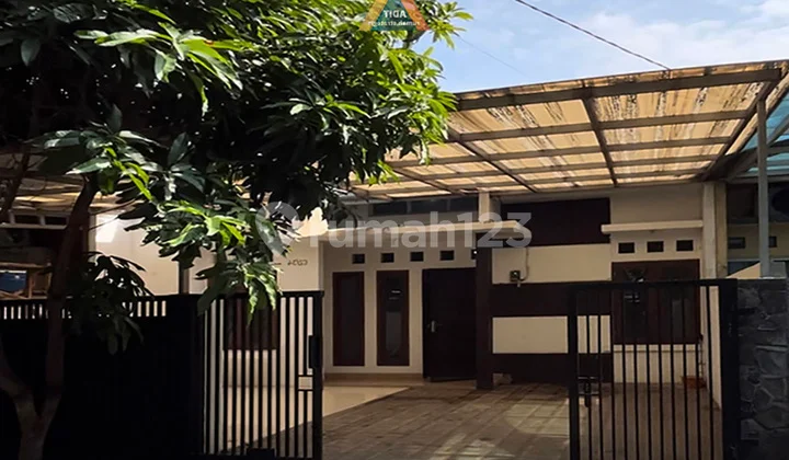 Strategic Large Cluster on Jl Lbr Mustika Jaya Padurenan Toll Station