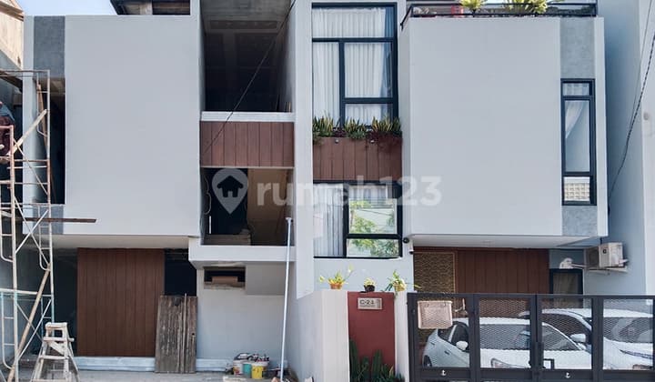 Ready Cluster Stratgis Modern Bt Merah Durensawit Tol LRT Jakarta