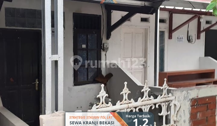 For Rent Strategic Wide Street Kranji Bekasi Near Station Toll