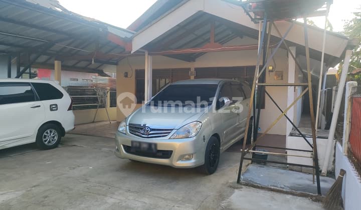 Disewa Rumah Stratgis Jl Lebar dkt Stasiun Kranji Bekasi Tol LRT